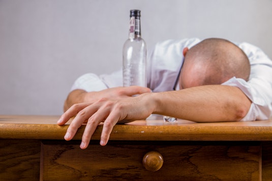 Advantages and Disadvantages of Alcohol